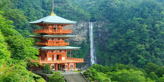 Keindahan Wisata Air terjun Nachi Yang Menakjubkan