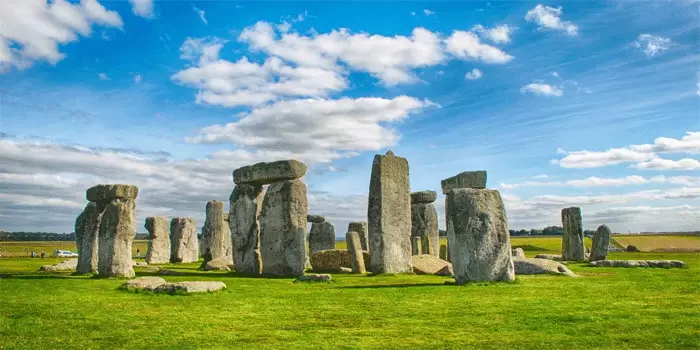 Stonehenge Keindahan Wisata Batu Yang Menyimpan Misteri Dunia