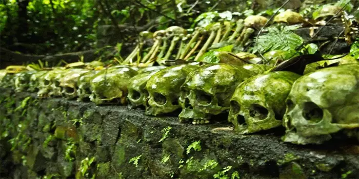 Wisata Desa Trunyan Rasakan Sensai Menembus Batas Kematian