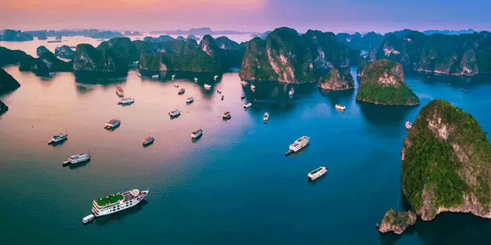 Ha Long Bay, Keindahan Teluk Yang Punya Seribu Pulau