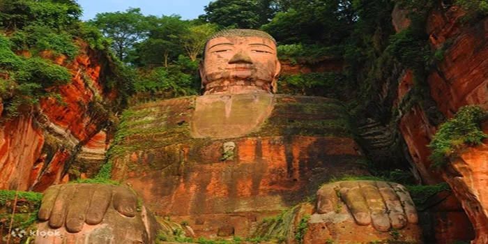 The Giant Buddha  –  Nikmati Wisata Patung Budhha Raksasa