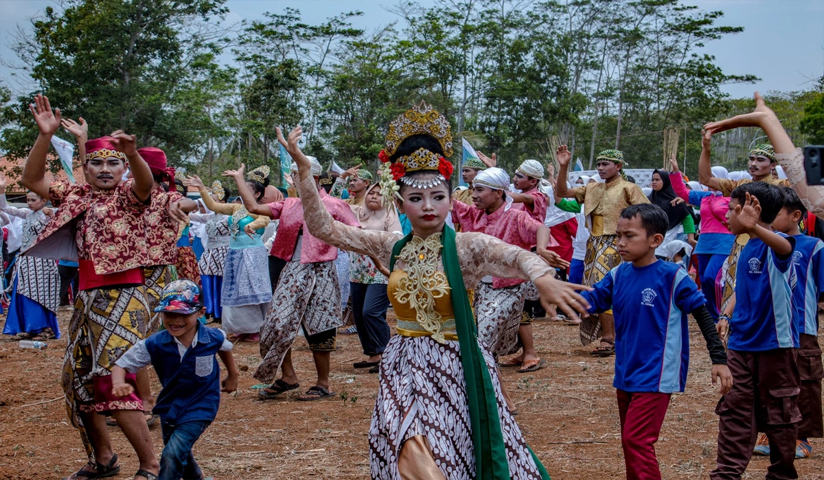Warisan Budaya dan Tradisi Leluhur