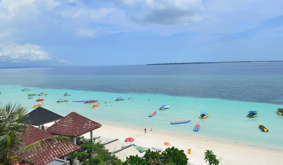 Akses-dan-Fasilitas-Pendukung-di-Pantai-Tanjung-Bira