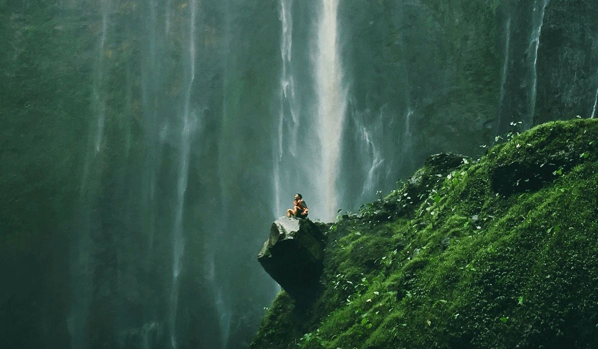 Lokasi-dan-Aksesibilitas-di-Air-Terjun-Tumpak-Sewu