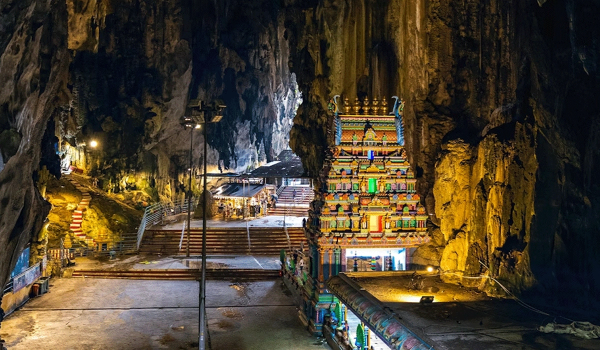 Perayaan-dan-Tradisi-Hindu-yang-Hidup