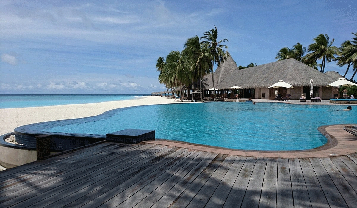 Pesona Keindahan Pantai Pulau Veligandu Maladewa Yang Tak Terlupakan