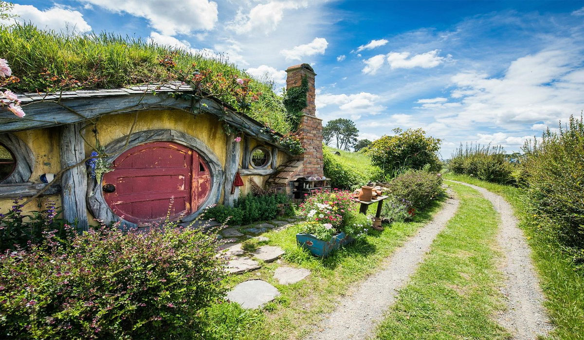 Hobbiton Movie Set Bikin Kagum Surga Fantasi yang Seperti Hidup di Dunia Nyata